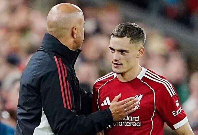 英超官网统计，利物浦首战轻松，八年仅曼城切尔西翻车