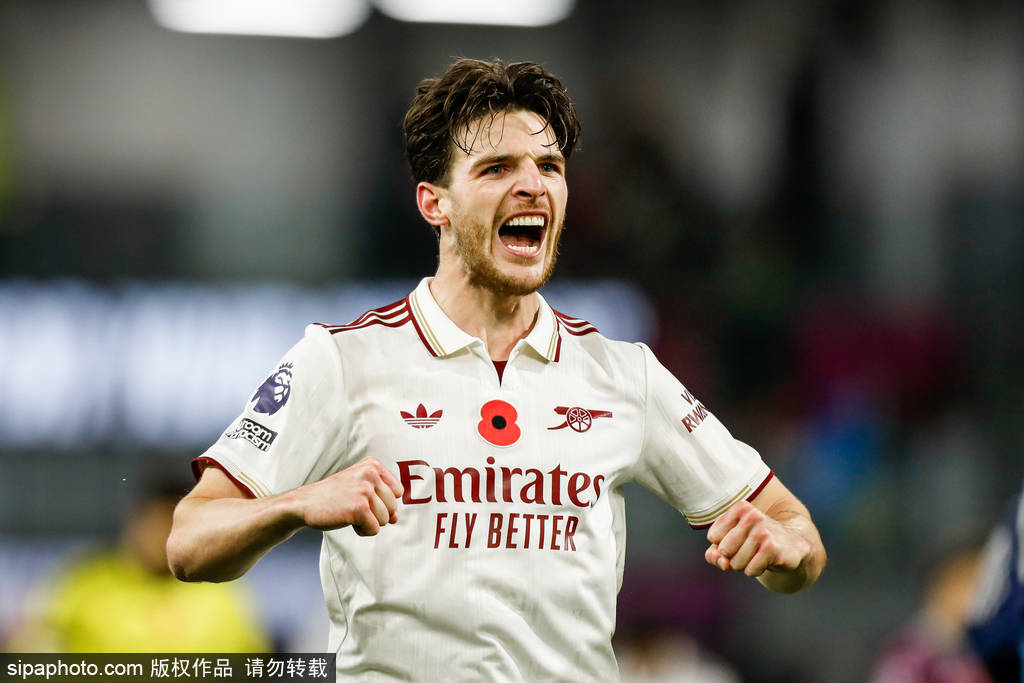 英超-约克雷斯破门赖斯建功 阿森纳2-0伯恩利7分领跑积分榜