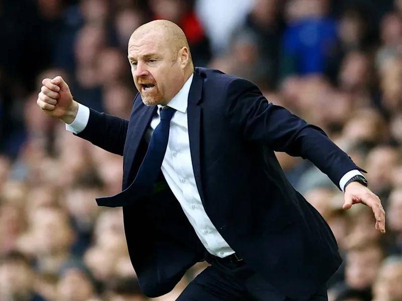 央视直播一场英超，曼联对赛三连败，阿森纳真正优势被对手看穿