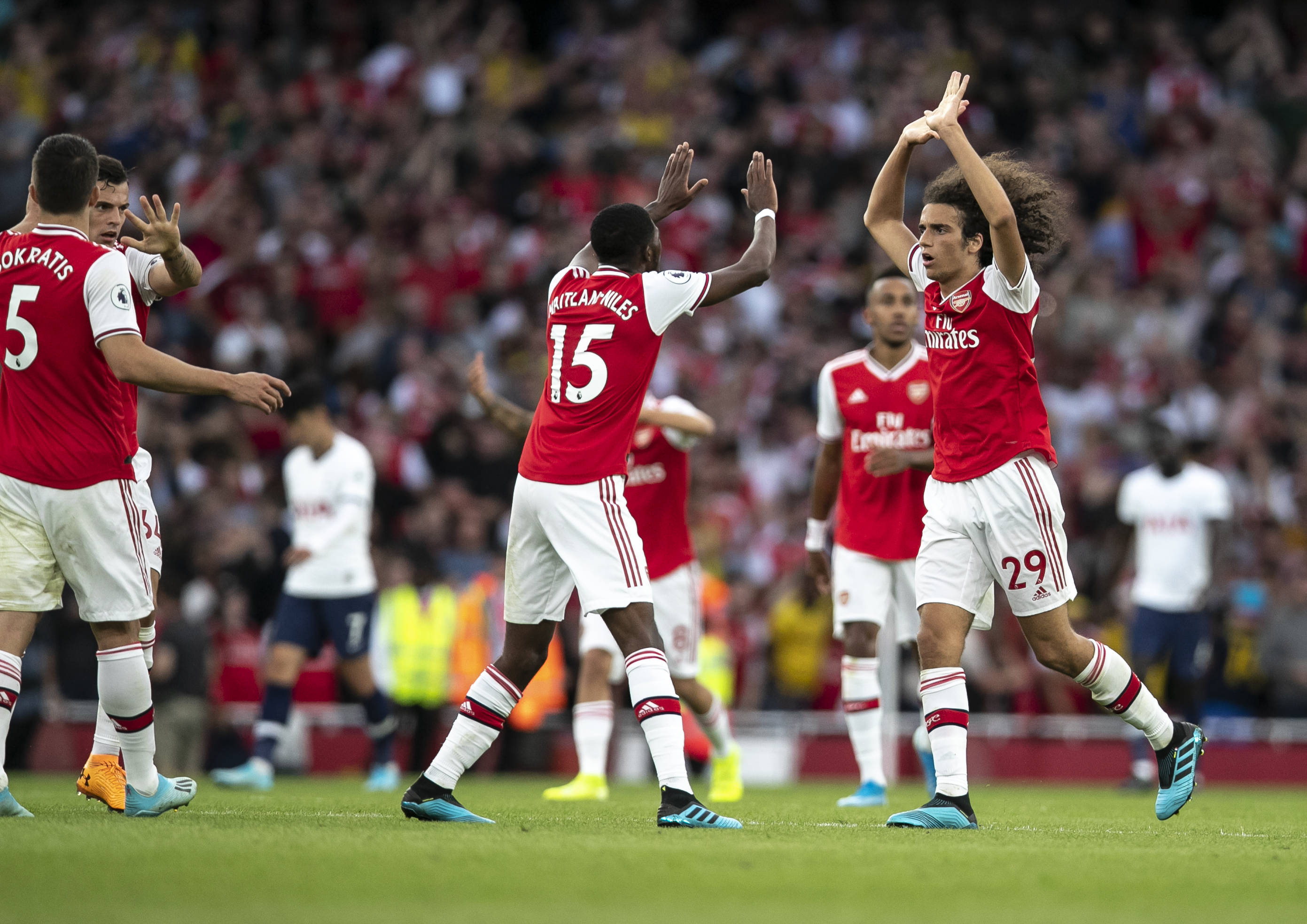 英超 伯恩利 VS 阿森纳：最新比分预测