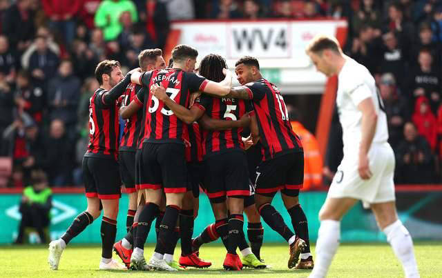 英超精彩对决：伯恩茅斯迎战富勒姆，球员交易频繁却依旧表现亮眼