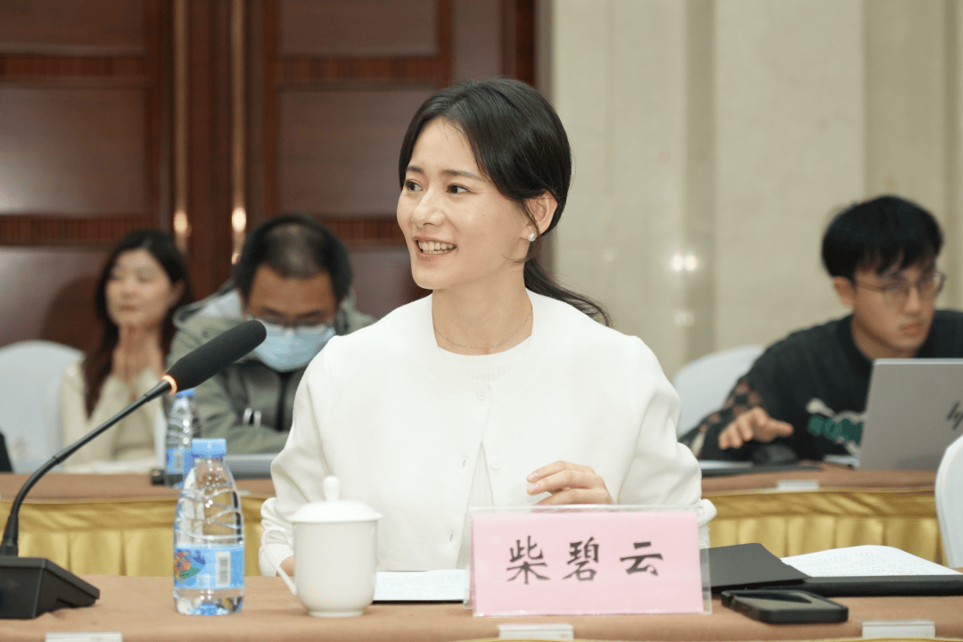 《灼灼韶华》何以位列历年央八CVB收视率冠军？