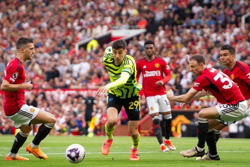 英超回顾：输也要输得明白！又要白忙一场，枪手这次是如何丢掉冠军奖杯的？