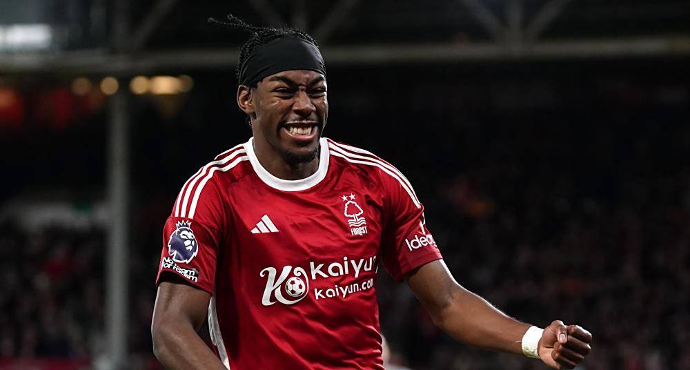 重回英超！穆里尼奥最后障碍扫清，英超劲旅力邀，冲击欧联杯