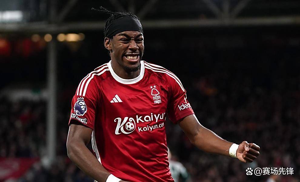 重返英超！穆里尼奥扫清最后障碍，英超劲旅力邀约，冲击欧联杯