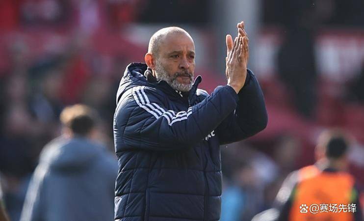 重返英超！穆里尼奥扫清最后障碍，英超劲旅力邀约，冲击欧联杯