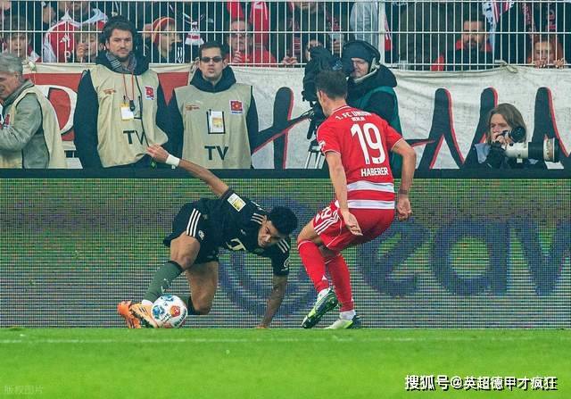 英超德甲三场2:2平局剧本雷同！迪亚斯、戳萨进球候选本轮最佳！