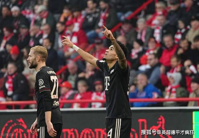 英超德甲三场2:2平局剧本雷同！迪亚斯、戳萨进球候选本轮最佳！