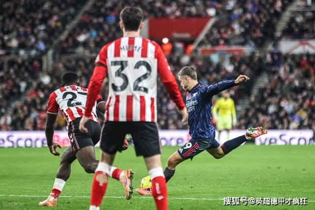 英超德甲三场2:2平局剧本雷同！迪亚斯、戳萨进球候选本轮最佳！