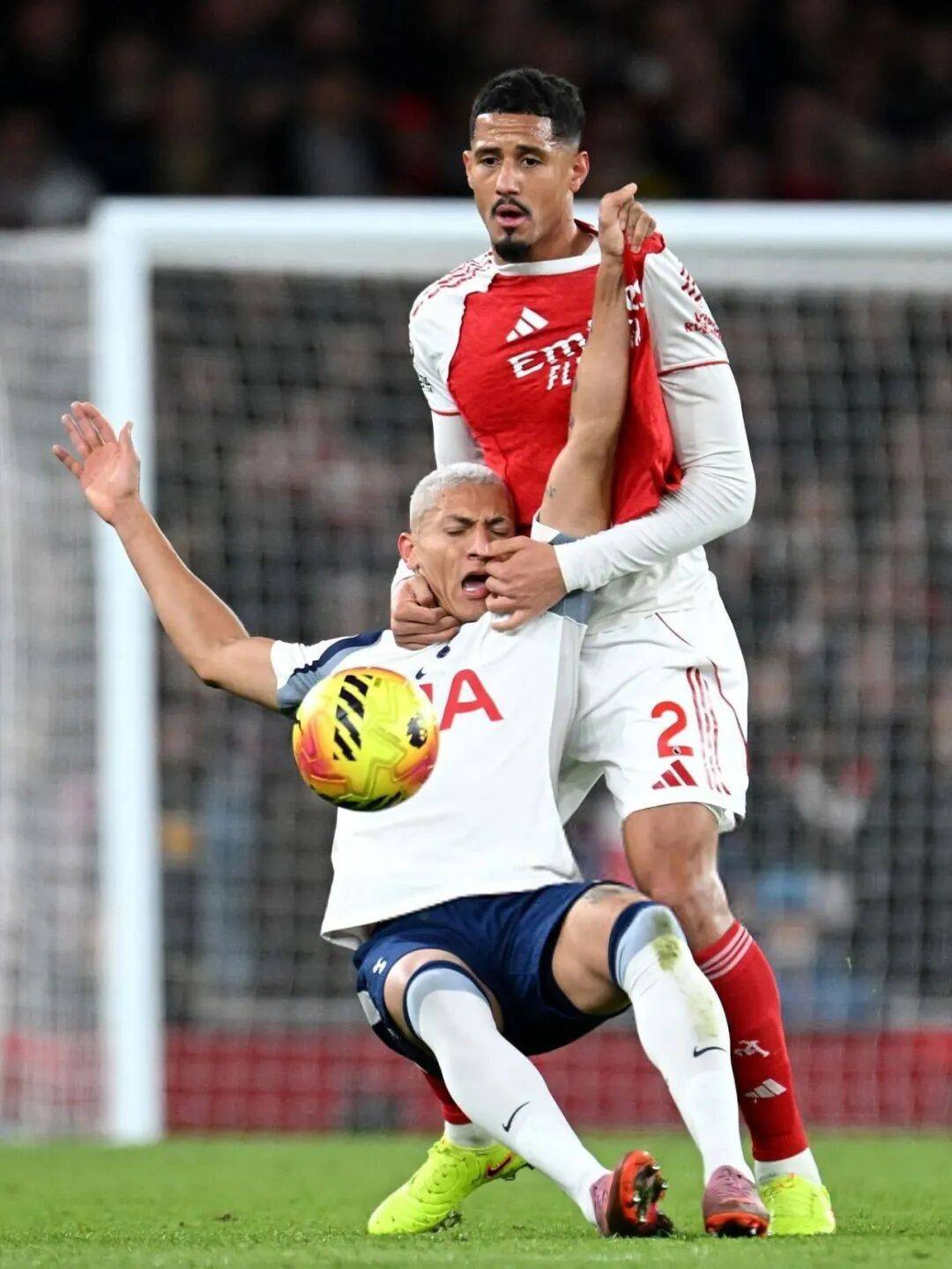 阿森纳用北伦敦德比夯牢争冠信心，热刺只能表示我已尽力