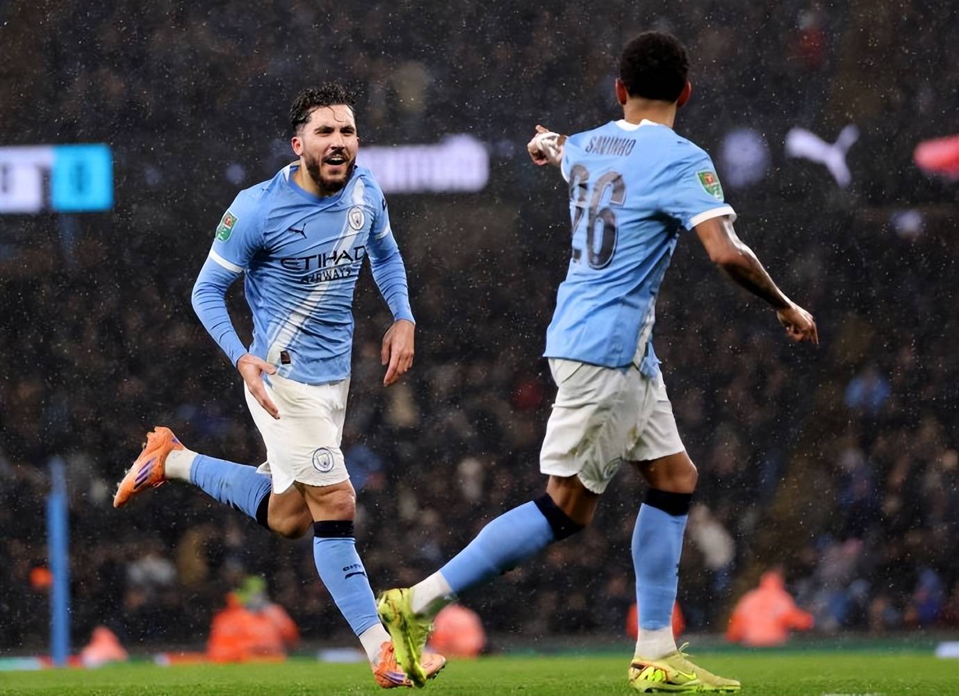 曼城2比0布伦特福德，轮换阵容赢球更轻松，谢尔基世界波够关键