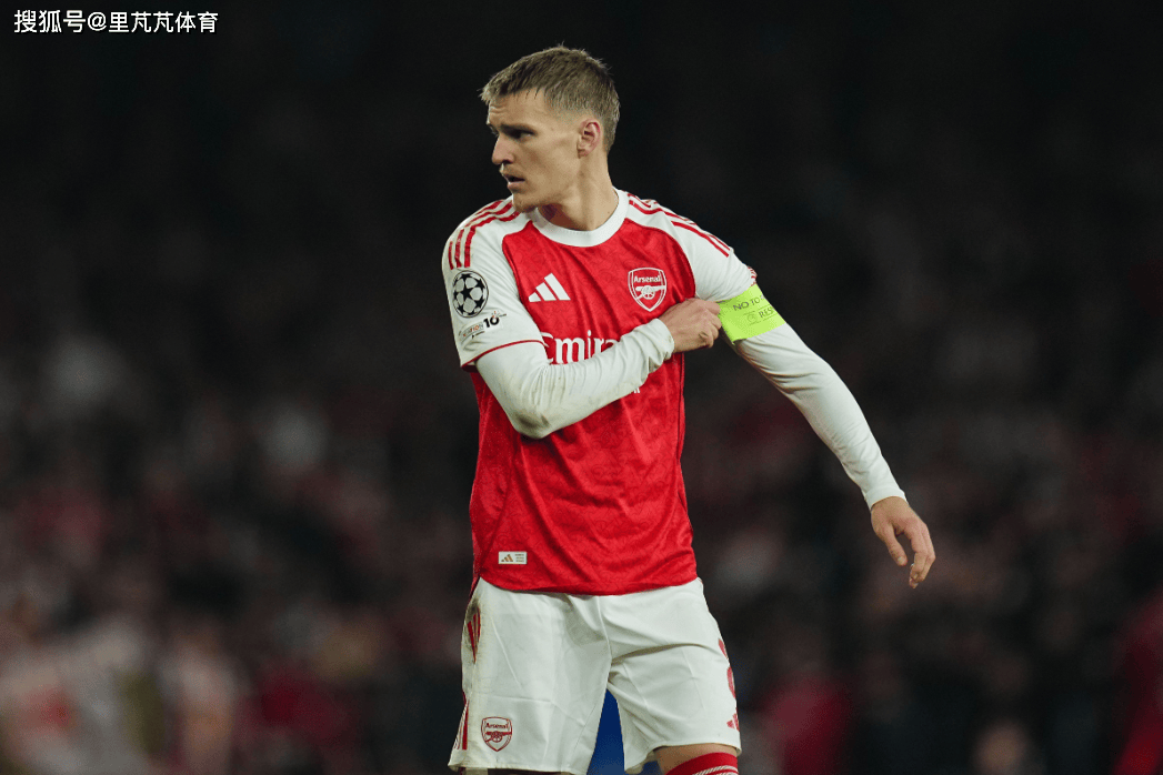 一日英超动向：曼联加速购买状态火热边锋，马雷斯卡接班瓜迪奥拉