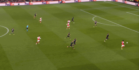 孔帕尼因为人手输球，阿尔特塔则因为人手变得眉清目秀