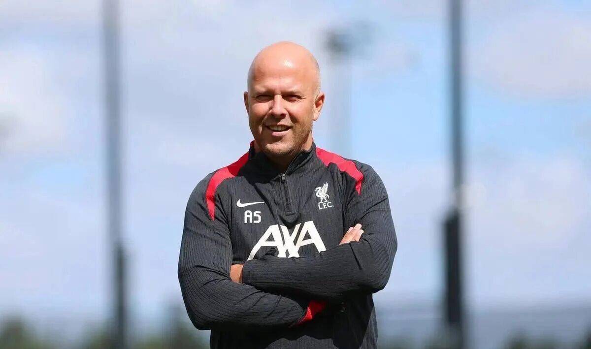 魔鬼赛程+伤病危机！利物浦锋线仅2人可用，斯洛特迎来终极大考