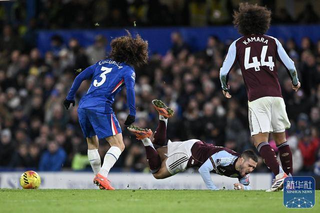 足球 | 英超：切尔西不敌阿斯顿维拉