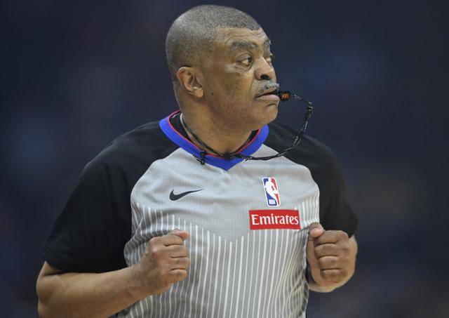 NBA官宣：骑士vs活塞天王山裁判组 名哨托尼兄弟担任主裁判